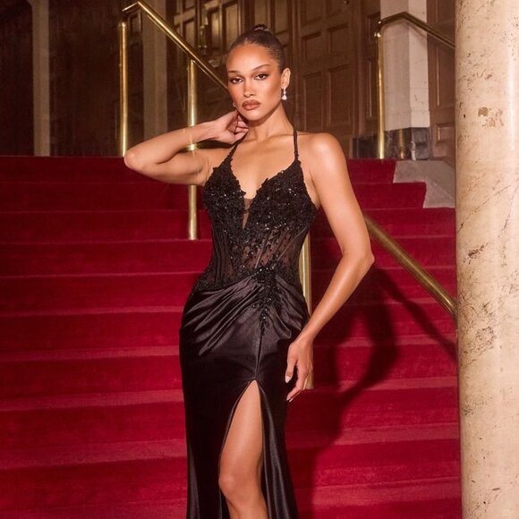 New Black Floral Lace Embellished Sheath Evening Gown w/ Corset Bodice CD690